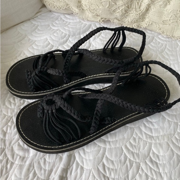 Woven Rope Sandals - Picture 3 of 11